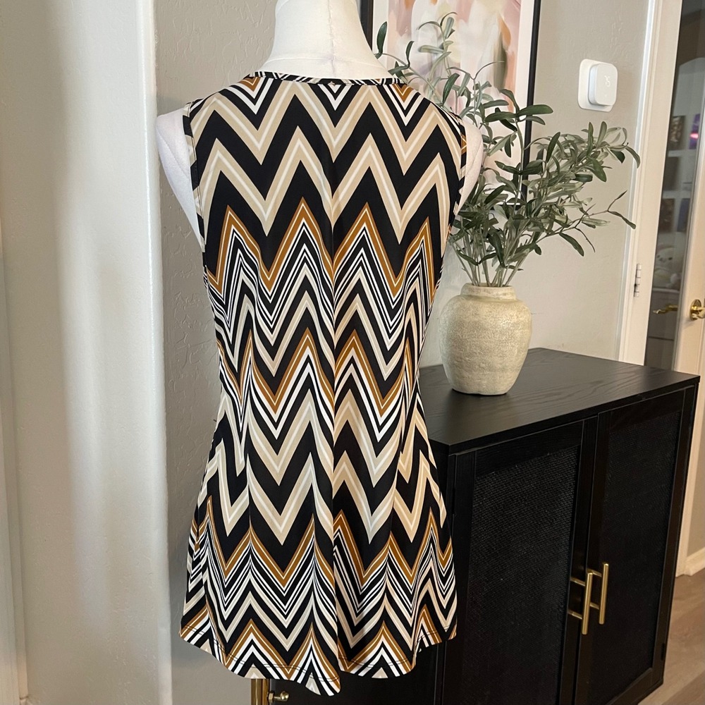 Modern Chic Patterned Elegant Sophisticated Styli… - image 5